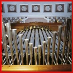 [Photo] The great organ's pipes.